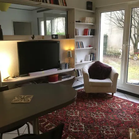 Le Garden Victoria - Canal & Cathedrale -30m2 & Garden